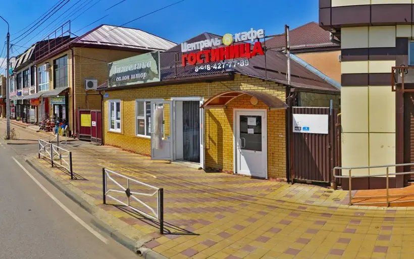 Гостиница Централь — Майкоп: фото объекта размещения
