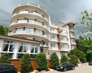 Отель "Лазурный" — Алушта: фото объекта размещения