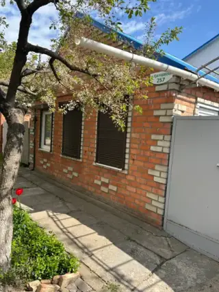 Город Ейск улица Краснодарская 257 — Ейск: фото объекта размещения
