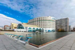 Отель "Гранд Люксор" — Тольятти: фото объекта размещения