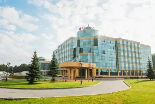 Гостиница "Ramada by Wyndham Yekaterinburg Hotel & SPA" ООО "Гостинично-развлекательный комплекс "Евразия" — Екатеринбург: фото объекта размещения