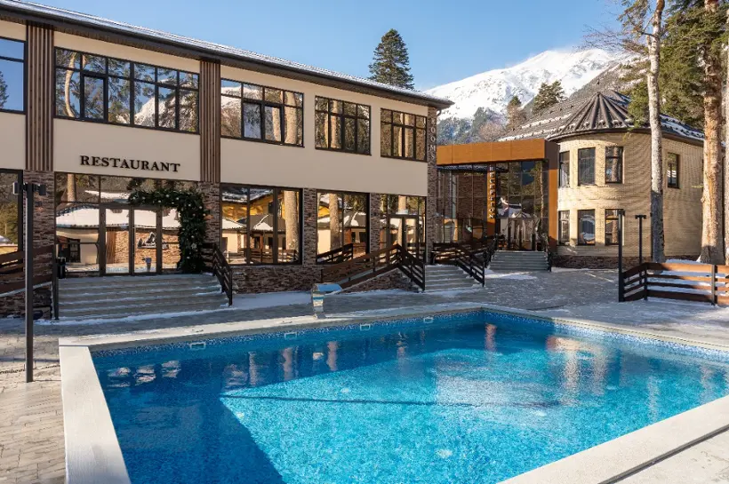 Гостинично-ресторанный комплекс Горнолыжный курорт/SKi ReSort — Карачаево-Черкесская Республика: фото объекта размещения
