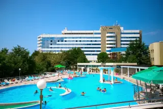 Курортный комплекс "Молния Ямал", корпус 2 — Краснодарский край: фото объекта размещения