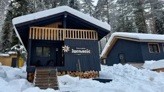 База отдыха "Эдельвейс" на Красноярском море — Дивногорск: фото объекта размещения