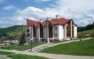 Санаторный корпус "АССОЛЬ" ООО "АБЗАКОВО" — Республика Башкортостан: фото объекта размещения