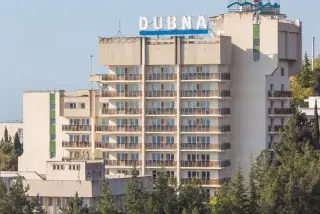 Пансионат "Дубна" обособленное структурное подразделение Объединенного института ядерных исследований — Республика Крым: фото объекта размещения