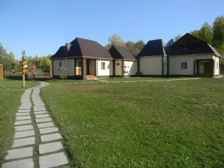 База отдыха "Лесная Сказка" — Тюменская область: фото объекта размещения