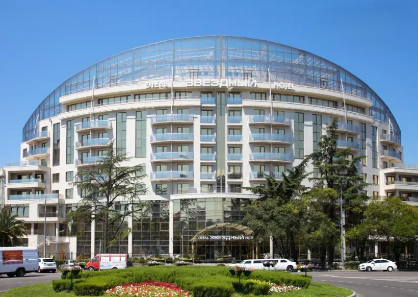 Отель Звездный Wellness & SPA — Сочи: фото объекта размещения