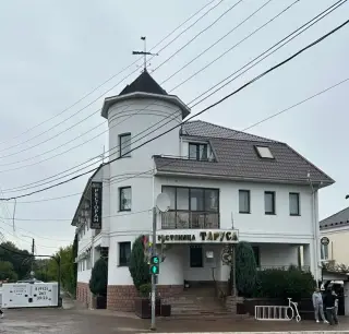 Гостиница "Таруса" ООО "Ресто" — Таруса: фото объекта размещения