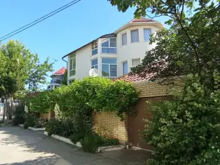 "Лотос" — Анапа: фото объекта размещения