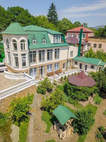 Отель Ласточка — Кисловодск: фото объекта размещения