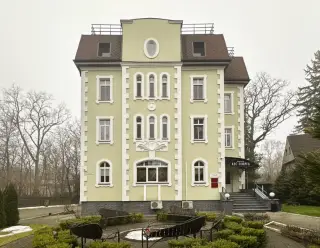 Гостиница "ЛЕС ГЕОРГА" — Светлогорск: фото объекта размещения