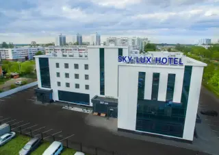 ОТЕЛЬ «SKY LUX HOTEL» — Набережные Челны: фото объекта размещения