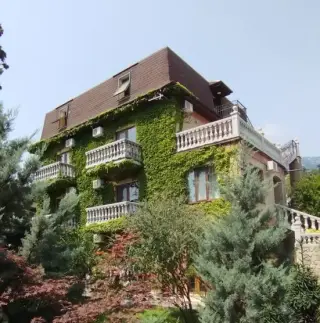 "Дача "Дриада" — Ялта: фото объекта размещения