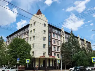 «Богемия» на Вавилова» — Саратов: фото объекта размещения