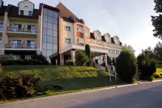 Парк-отель "Грумант" (корпуса 1, 2, 5) АО "ГАЗСТРОЙДЕТАЛЬ" — Тульская область: фото объекта размещения