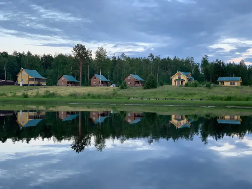ТУРИСТИЧЕСКИЙ КОМПЛЕКС СВИРЬ — Ленинградская область: фото объекта размещения