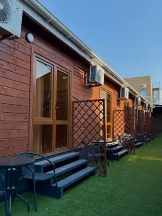 Семейный отель "Wood Hotel Topal" — Анапа: фото объекта размещения