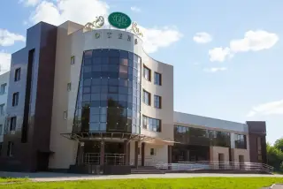 Гостиница "Green Hall" ООО "Зелёный отель" — Каменск-Уральский: фото объекта размещения