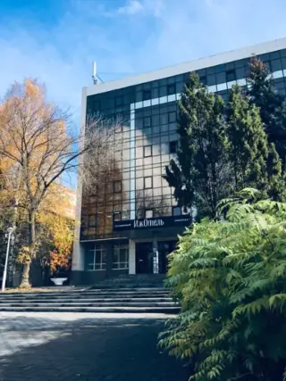 Гостиница "ИжОтель" — Ижевск: фото объекта размещения