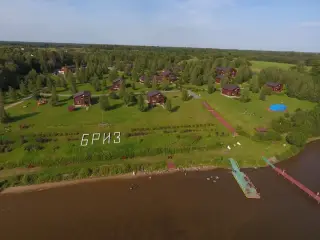 База отдыха «Бриз» ООО «База отдыха «Бриз» — Ярославская область: фото объекта размещения