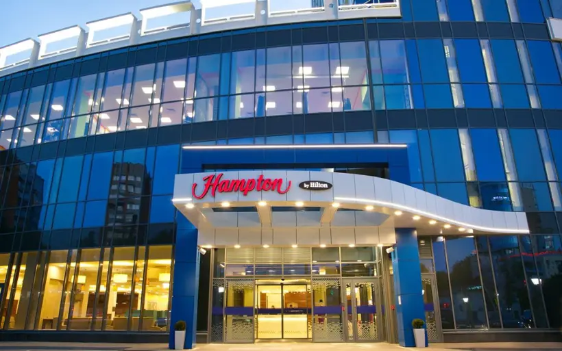 ОТЕЛЬ HAMPTON BY HILTON НИЖНИЙ НОВГОРОД — Нижний Новгород: фото объекта размещения