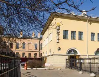 ОТЕЛЬ «АРИСТОКРАТ БУТИК ОТЕЛЬ» — Санкт-Петербург: фото объекта размещения