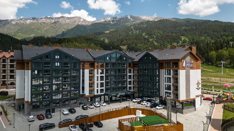 7Peaks Family Resort — Карачаево-Черкесская Республика: фото объекта размещения