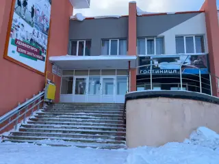 Гостиница "Юность" МБУ "Спортивный комплекс "Юность" — Лениногорск: фото объекта размещения