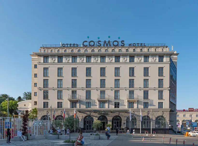 COSMOS SOCHI HOTEL / КОСМОС СОЧИ ОТЕЛЬ — Сочи: фото объекта размещения