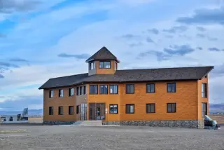 визит-центр национального парка "Сайлюгемский (с. Кош-Агач) — Республика Алтай: фото объекта размещения