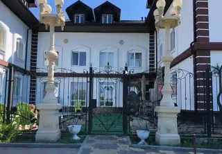 гостиница "Сан Тропе" — Геленджик: фото объекта размещения