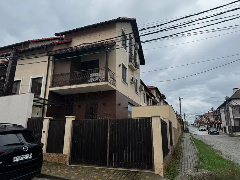 Sunrise Guesthouse — Краснодарский край: фото объекта размещения
