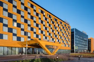 Отель «Hilton Saint Petersburg Expoforum» ООО «ОТЕЛЬ Менеджмент» — Санкт-Петербург: фото объекта размещения