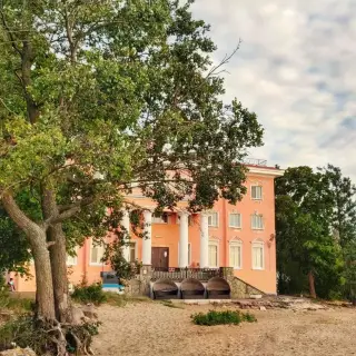 Отель «Парк-Отель «Кантри» ООО «Амулет СПб» — Санкт-Петербург: фото объекта размещения