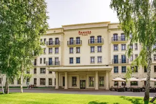 Апарт-отель "RAMADA NOVOSIBIRSK" — Новосибирск: фото объекта размещения