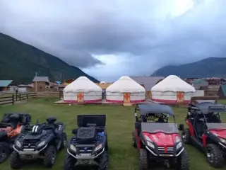 Зеленая гора кемпинг — Республика Алтай: фото объекта размещения