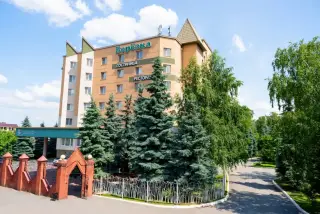 Парк-отель "Берёзка" ООО "ГОСТИНИЧНЫЙ КОМПЛЕКС "БЕРЕЗКА" — Челябинск: фото объекта размещения