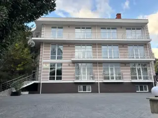 Villa Lara — Ялта: фото объекта размещения