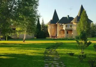 База отдыха "Старый замок" — Саратовская область: фото объекта размещения