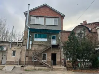 гостиница "Гостевой дворик" — Астрахань: фото объекта размещения