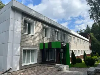Клубный отель «Лазурный берег» — Миасс: фото объекта размещения
