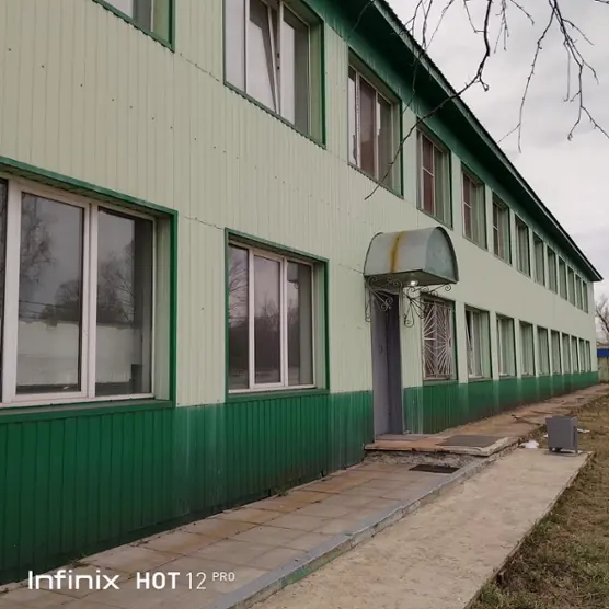 Дом размещения работников ст. Черусти, Санитарно-бытовой корпус — Куровское: фото объекта размещения