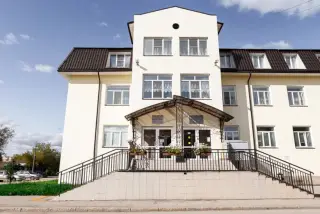Гостиница «Center Hotel» ООО "ЦентрОтель" — Лысьва: фото объекта размещения