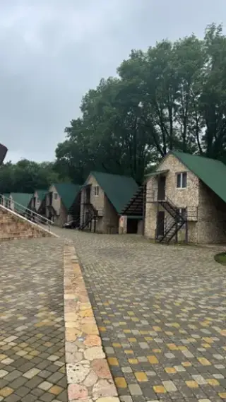 База отдыха «Ореховая роща» — Краснодарский край: фото объекта размещения