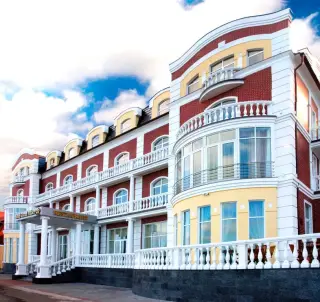 Отель "Гранд Палас" (Hotel Grand Palace) — Светлогорск: фото объекта размещения