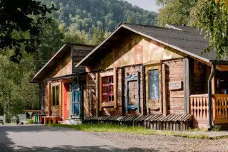 Туристическая база «Молодость» — Республика Алтай: фото объекта размещения