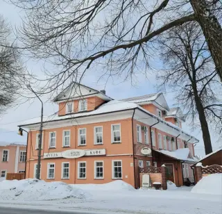 Гостинично-ресторанный комплекс "Юрьево Подворье" — Вельск: фото объекта размещения