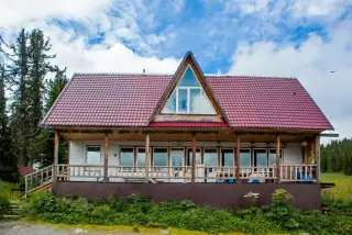 Горнолыжная база "Снежная" — Красноярский край: фото объекта размещения