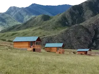 Туристическая база "Ак-Марал" — Республика Алтай: фото объекта размещения